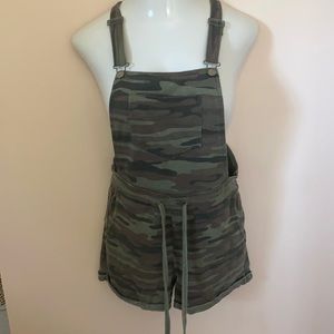 Camo cotton overalls